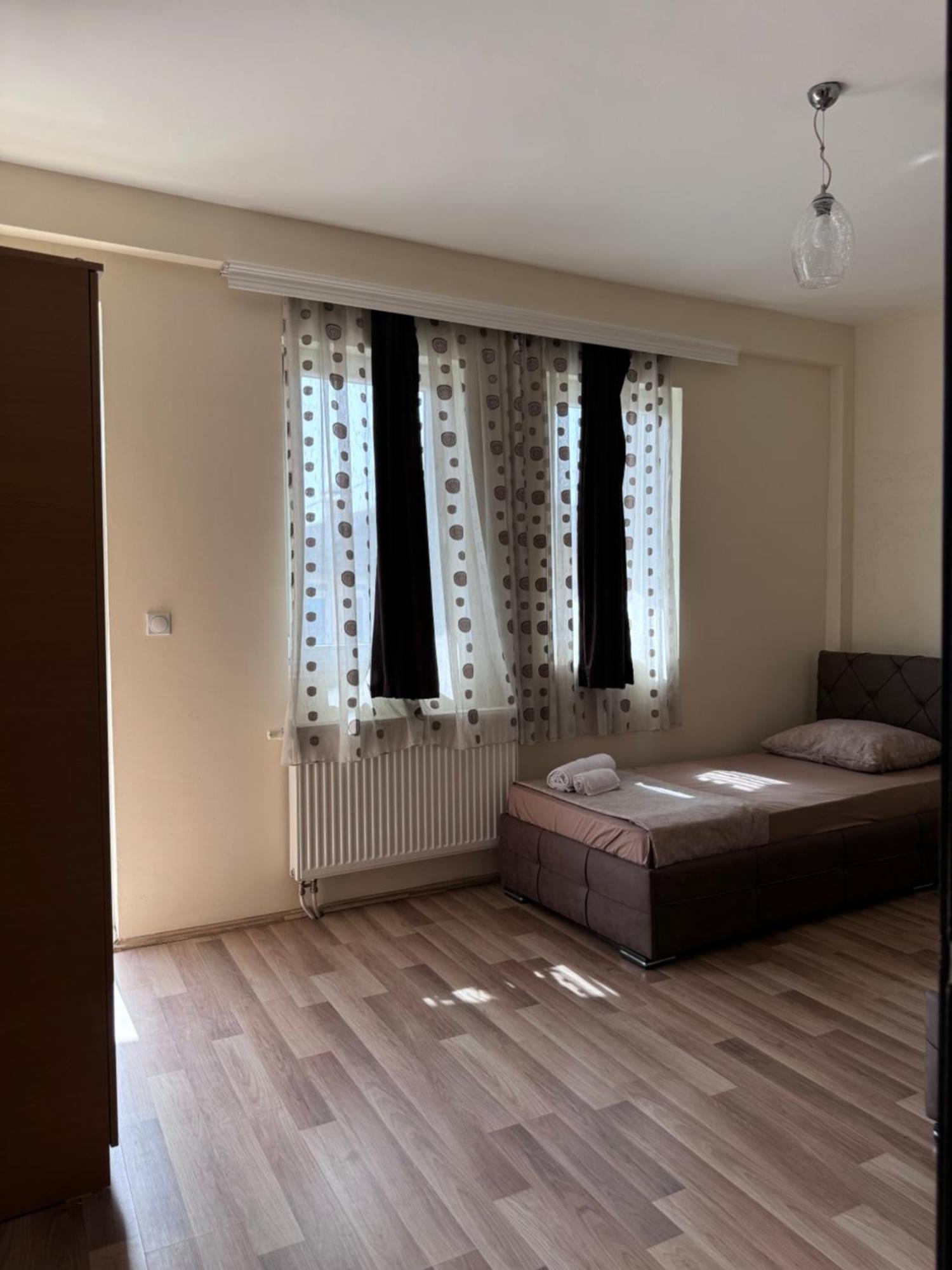 Hotel Balkan Skopje Buitenkant foto