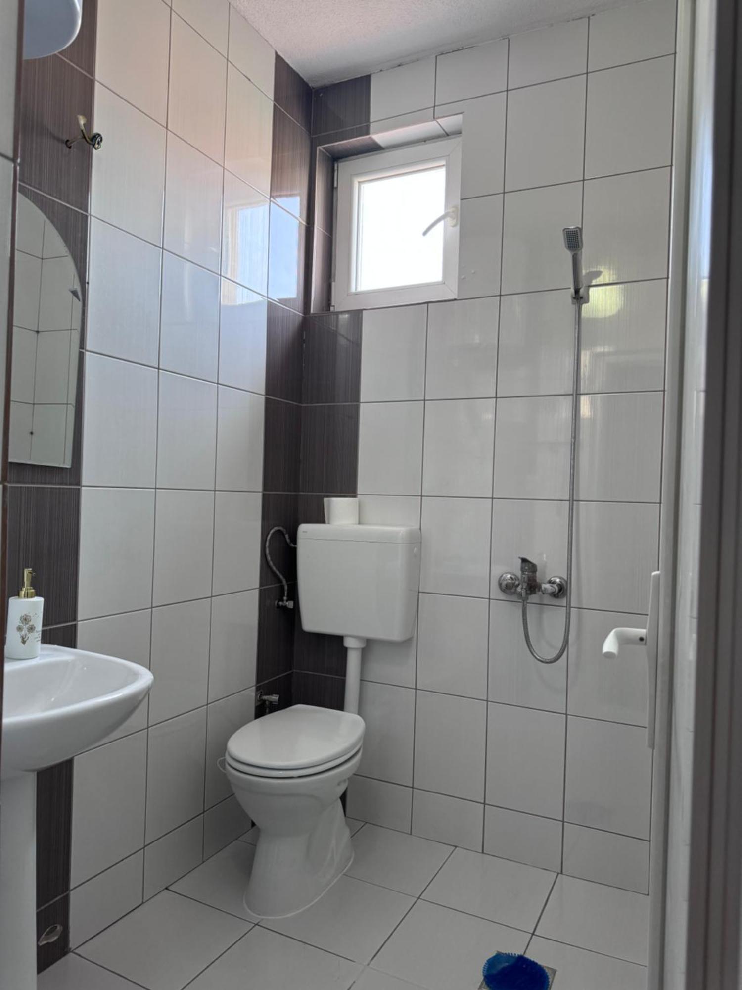Hotel Balkan Skopje Buitenkant foto